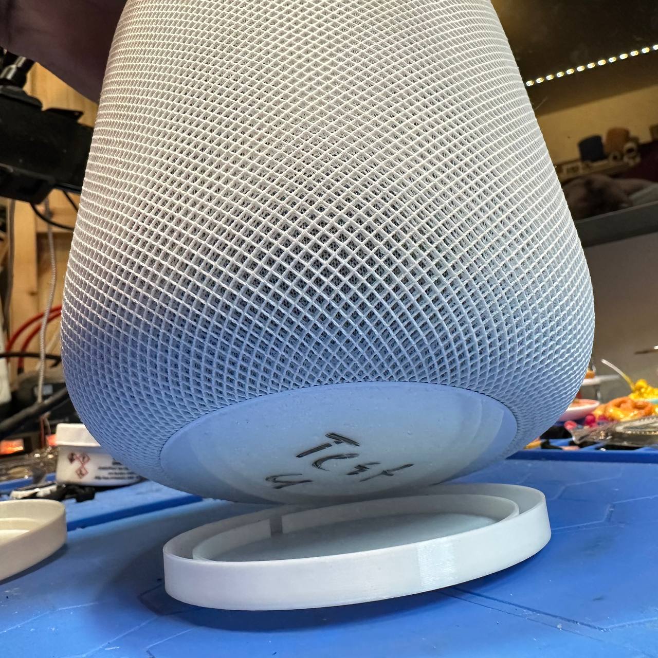 v2 Dock