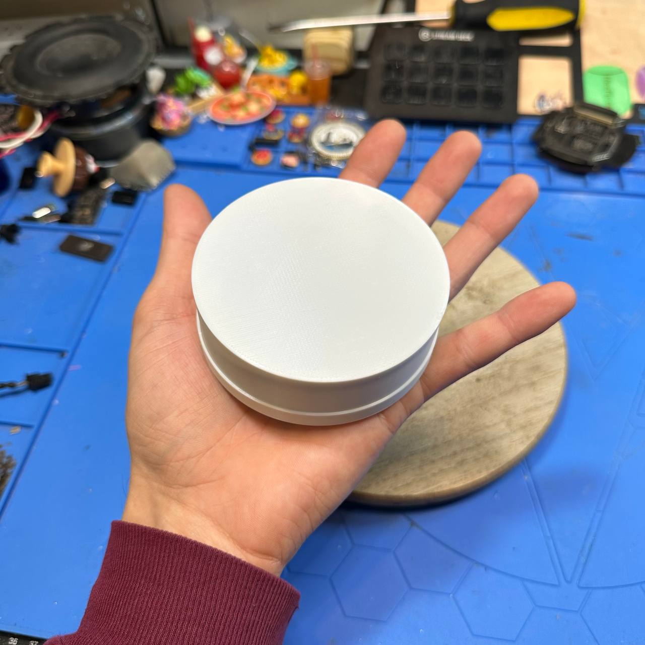 v2 Dock