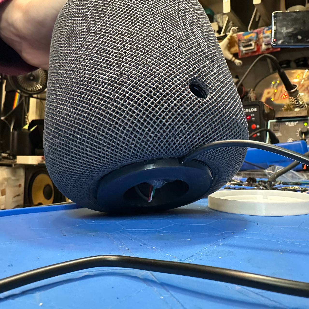 v2 Dock